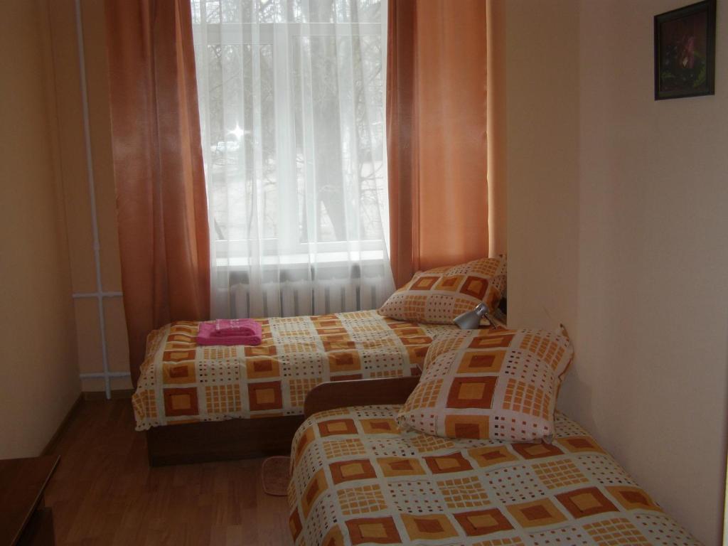 Adler Hotel Kiev Rum bild